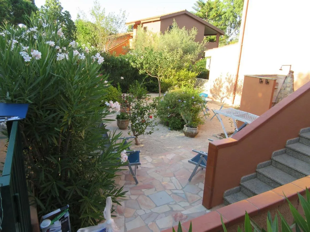 Holiday home Villetta Sunrise 6A Costa Rei Italy